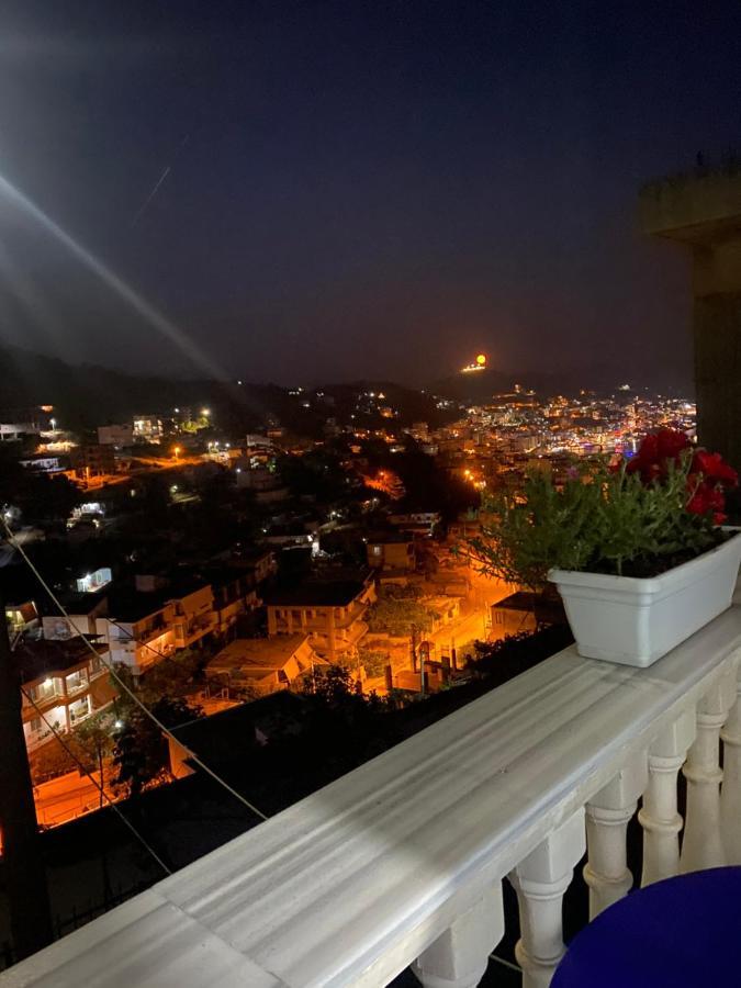 Vila Sinani Саранда Экстерьер фото